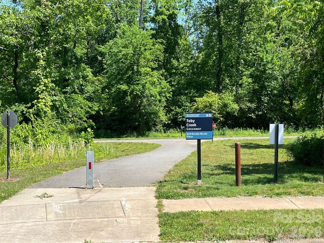 228 Ferebee Place BRX0081, Charlotte, NC 28213