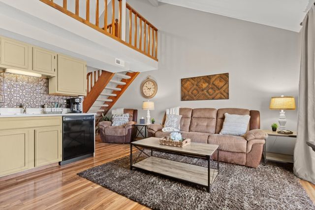 26 Fall Creek Trail 10, Branson, MO 65616