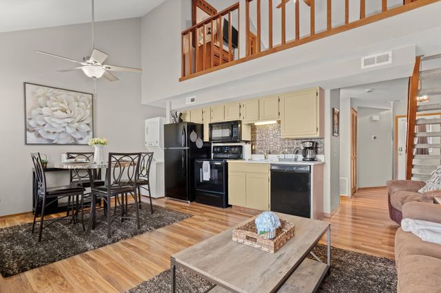 26 Fall Creek Trail 10, Branson, MO 65616