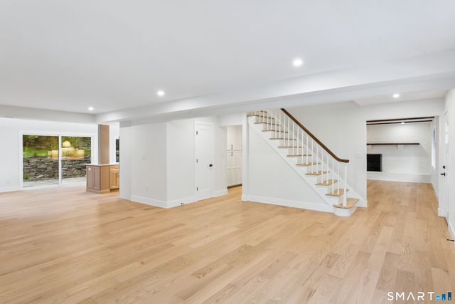 22 East Woods Road, Roxbury, CT 06783