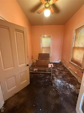 2014 Chestnut Street, Hannibal, MO 63401