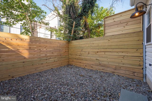 1442 N MARSTON ST, Philadelphia, PA 19121