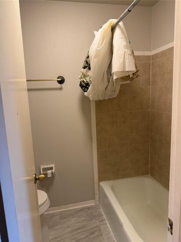 9202 Carvel Lane, Houston, TX 77036