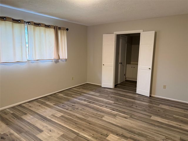 9202 Carvel Lane, Houston, TX 77036