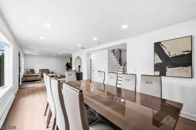 157 Gordon Ave, Totowa Boro, NJ 07512