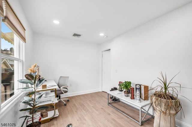 157 Gordon Ave, Totowa Boro, NJ 07512