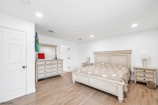 157 Gordon Ave, Totowa Boro, NJ 07512