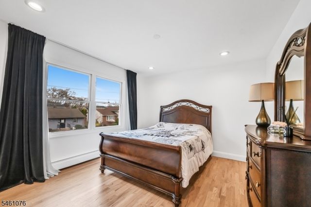 157 Gordon Ave, Totowa Boro, NJ 07512
