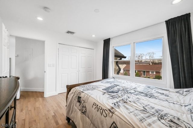 157 Gordon Ave, Totowa Boro, NJ 07512