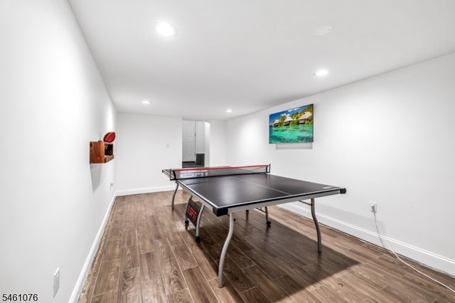 157 Gordon Ave, Totowa Boro, NJ 07512