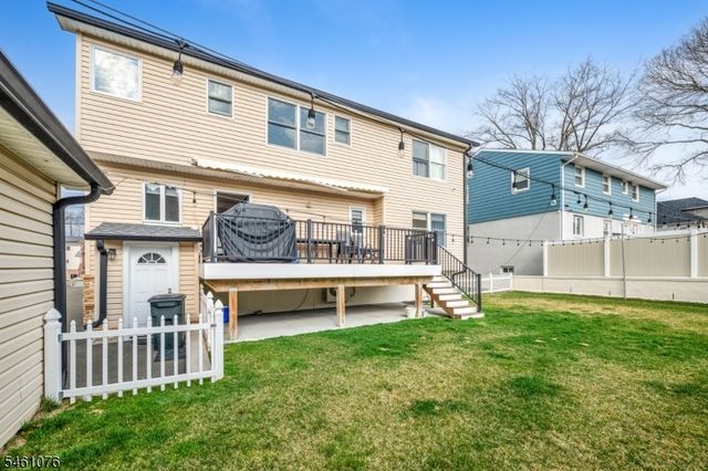 157 Gordon Ave, Totowa Boro, NJ 07512