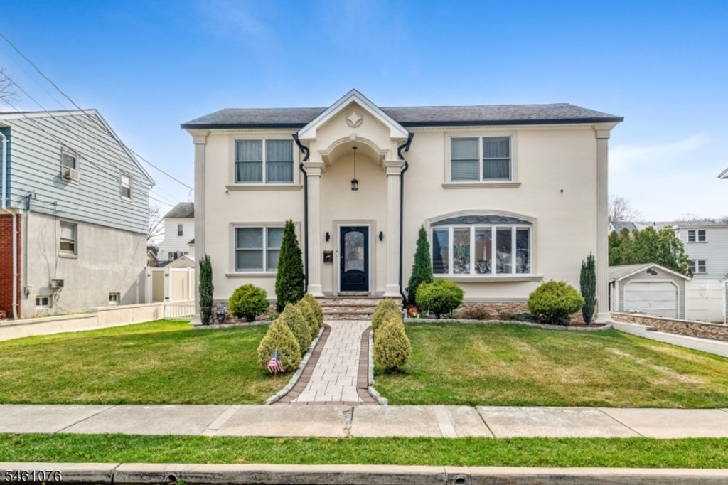 157 Gordon Ave, Totowa Boro, NJ 07512