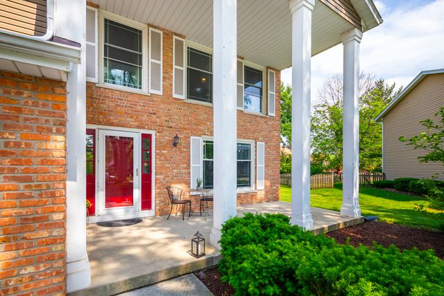 1386 Old Dominion Court, Naperville, IL 60540