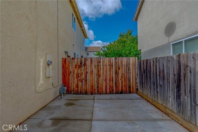 483 Azalea Court, Merced, CA 95341