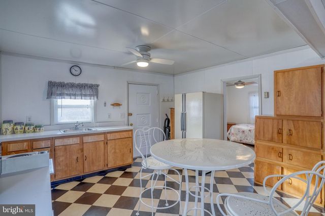132 N SANDPIPER DR, Dover, DE 19901
