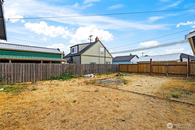 3555 S Monroe Street, Tacoma, WA 98409