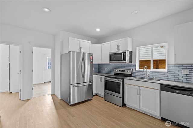 3555 S Monroe Street, Tacoma, WA 98409