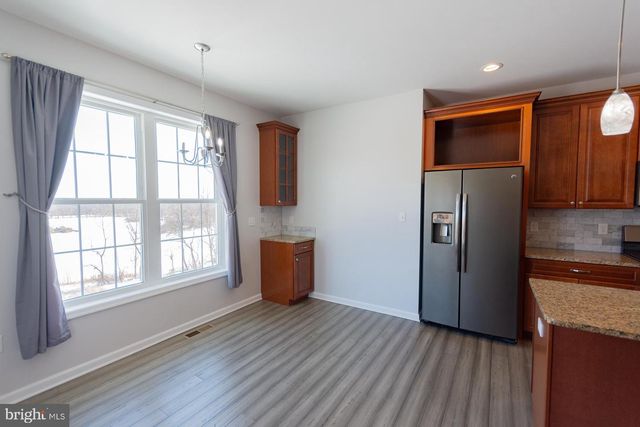 528 DELMAR ORCHARD ROAD, Martinsburg, WV 25403