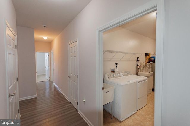 528 DELMAR ORCHARD ROAD, Martinsburg, WV 25403