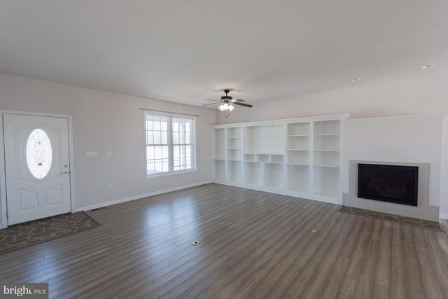 528 DELMAR ORCHARD ROAD, Martinsburg, WV 25403