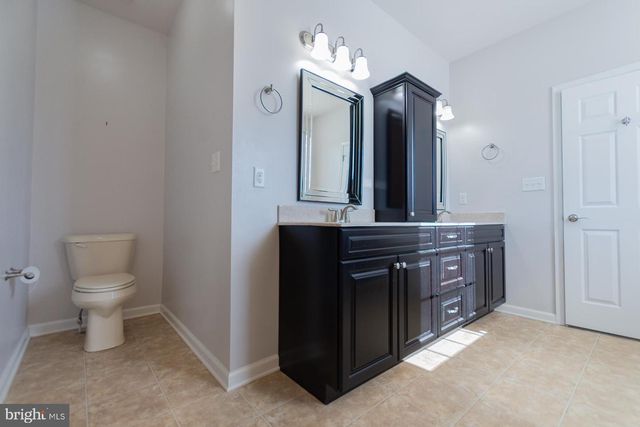 528 DELMAR ORCHARD ROAD, Martinsburg, WV 25403