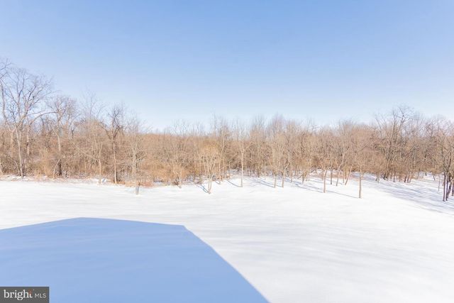 528 DELMAR ORCHARD ROAD, Martinsburg, WV 25403