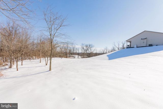 528 DELMAR ORCHARD ROAD, Martinsburg, WV 25403