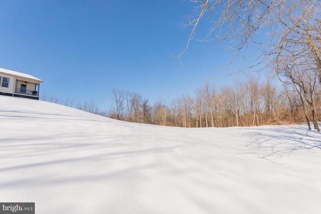 528 DELMAR ORCHARD ROAD, Martinsburg, WV 25403