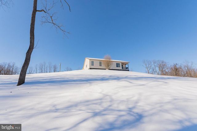 528 DELMAR ORCHARD ROAD, Martinsburg, WV 25403