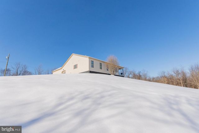 528 DELMAR ORCHARD ROAD, Martinsburg, WV 25403