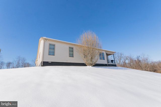 528 DELMAR ORCHARD ROAD, Martinsburg, WV 25403