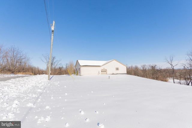 528 DELMAR ORCHARD ROAD, Martinsburg, WV 25403