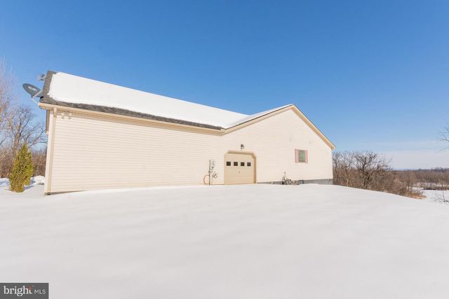 528 DELMAR ORCHARD ROAD, Martinsburg, WV 25403