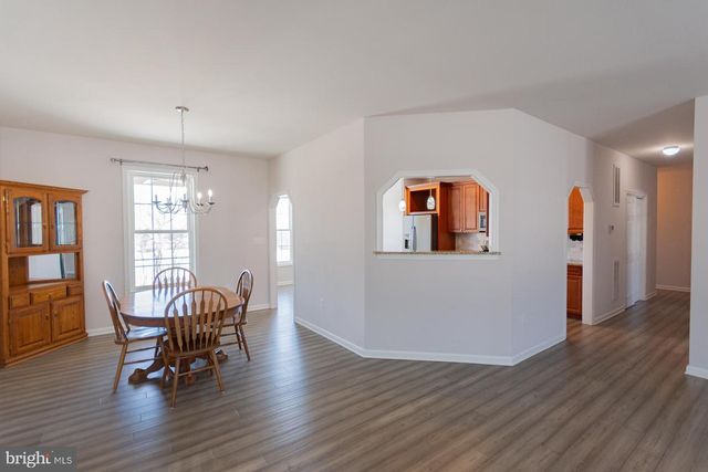 528 DELMAR ORCHARD ROAD, Martinsburg, WV 25403