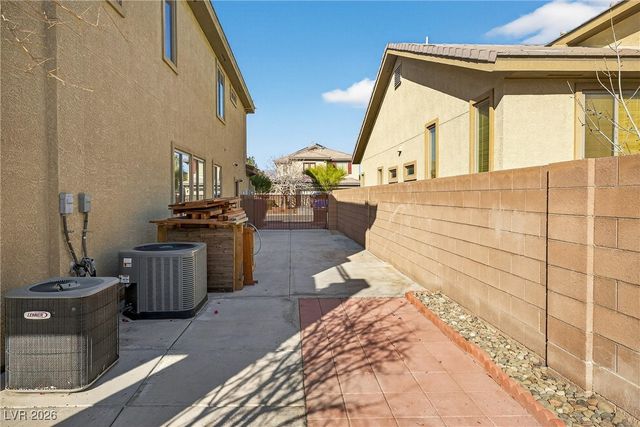 3405 Brook Song Avenue, North Las Vegas, NV 89081