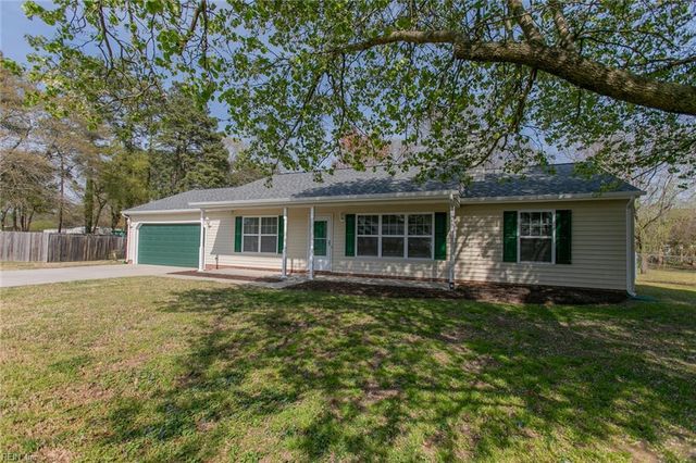 3071 Rachael LN, Hayes, VA 23072