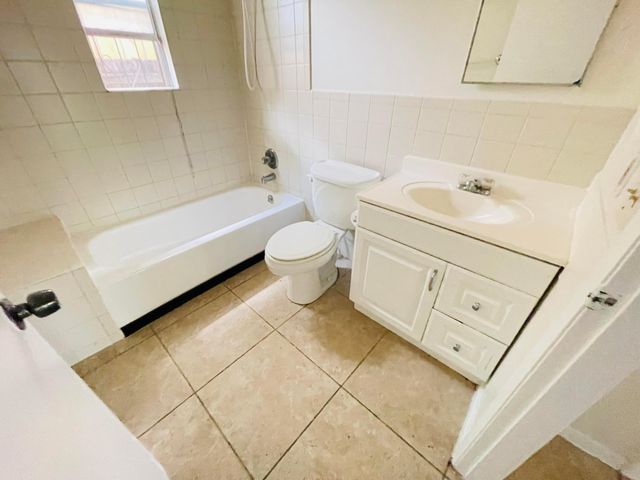 531 27th Street Unit 1, West Palm Beach, FL 33407