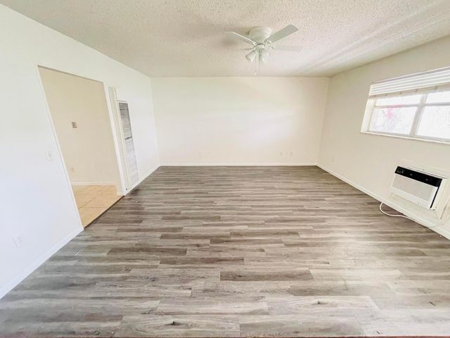 531 27th Street Unit 1, West Palm Beach, FL 33407
