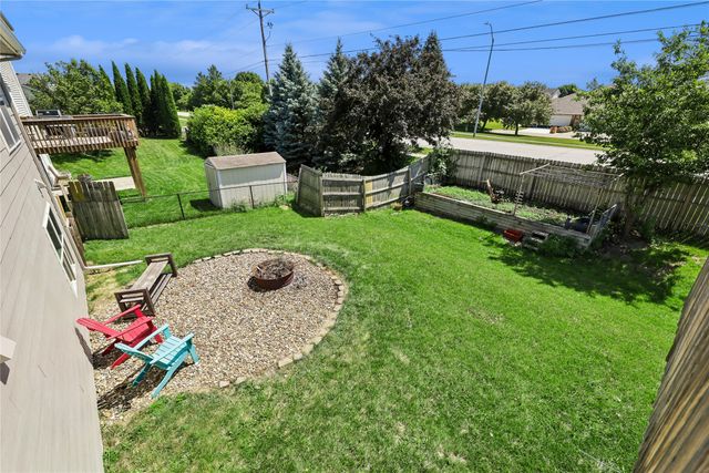 3020 SW Butternut Drive, Ankeny, IA 50023