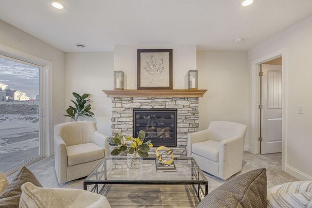 2885 Trinity Drive, Shakopee, MN 55379