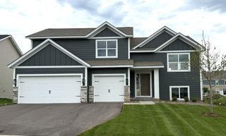 2885 Trinity Drive, Shakopee, MN 55379