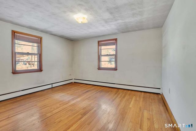 52 Hillside Street, Meriden, CT 06451