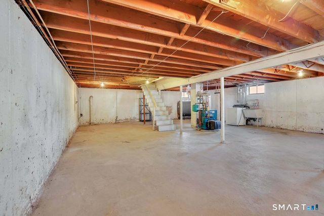 52 Hillside Street, Meriden, CT 06451