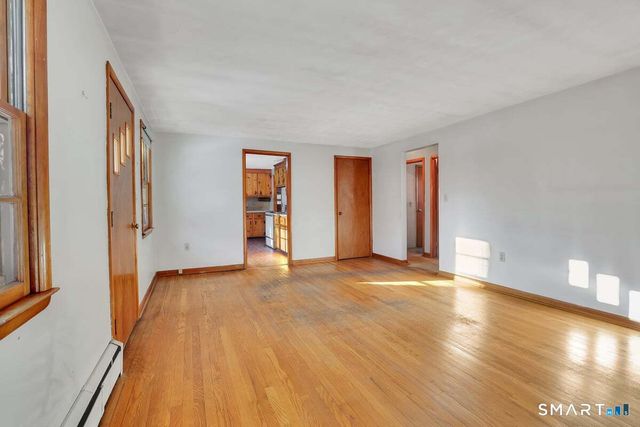 52 Hillside Street, Meriden, CT 06451