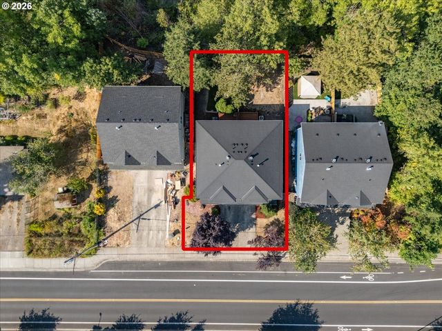 6121 Se FRANCES St, Hillsboro, OR 97123