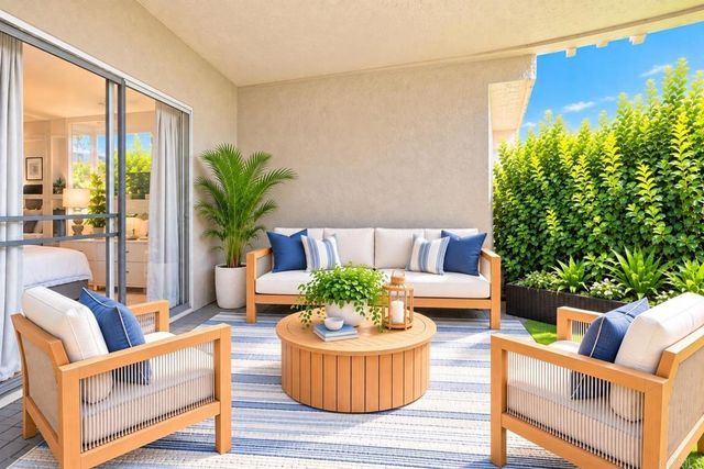930 Via Mil Cumbres 27, Solana Beach, CA 92075