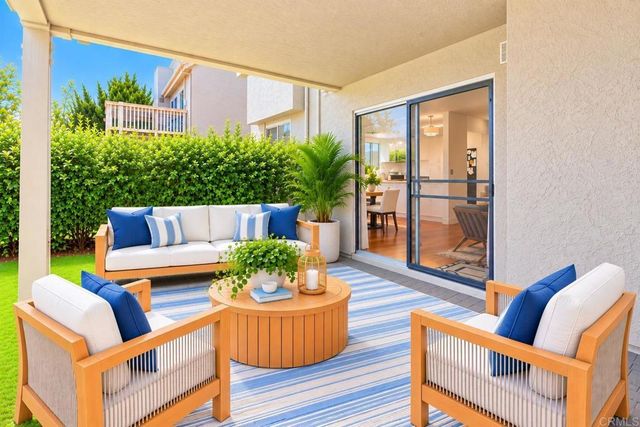 930 Via Mil Cumbres 27, Solana Beach, CA 92075