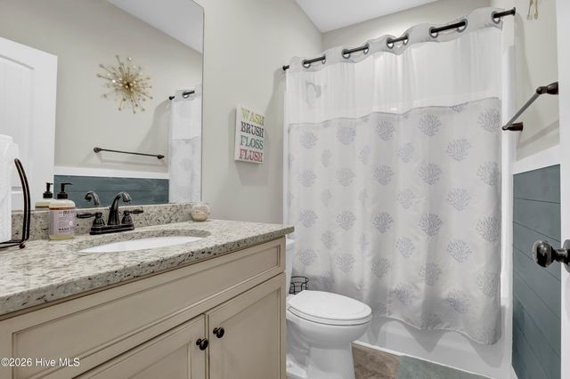 118 Camelot Drive, Holly Ridge, NC 28445