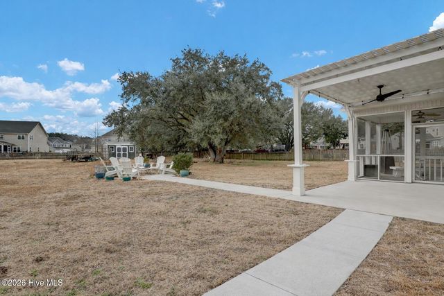 118 Camelot Drive, Holly Ridge, NC 28445