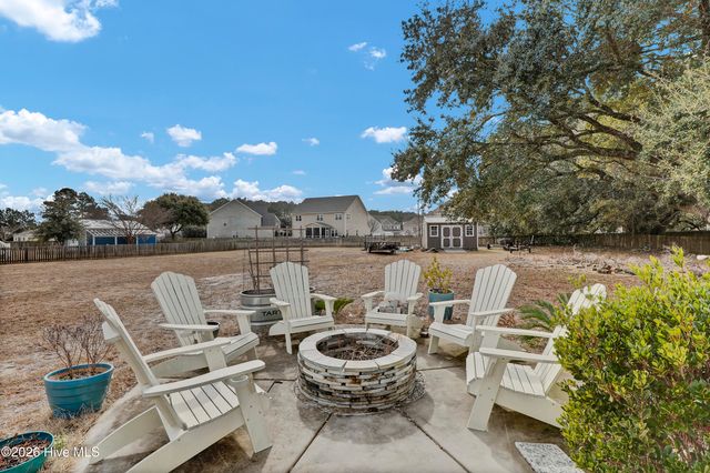 118 Camelot Drive, Holly Ridge, NC 28445